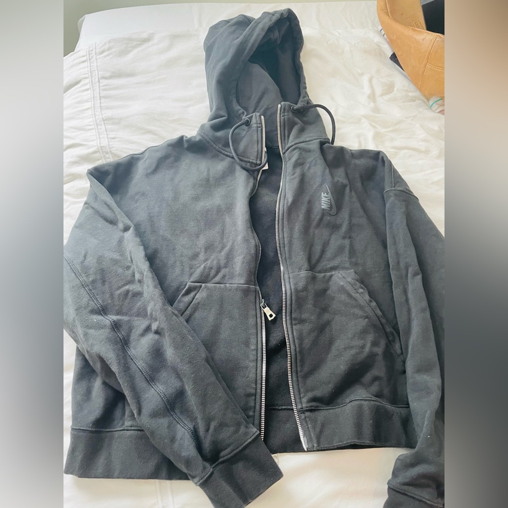 Nike crop hoodie sweatshirt